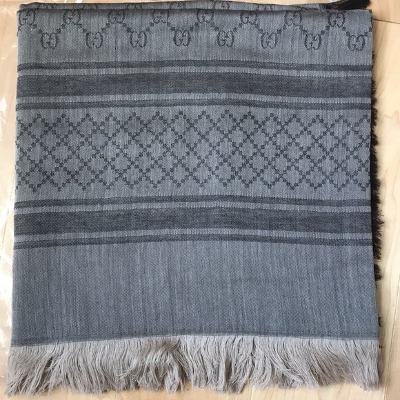 Gucci GG logo Diamanté Wool Silk Brown Survive Shawl square 55” scarf - Picture 2 of 4